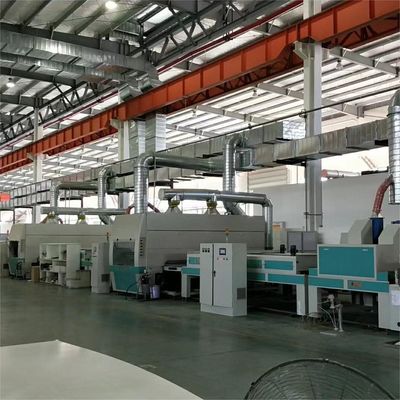 Zestaw żywności powleczony z masy papierniczej Powłoka wodoodporna Wysoce wydajna linia produkcyjna automatycznego opryskiwania