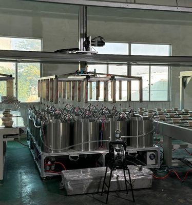Długa żywotność Maszyna do powlekania masy papierniczej z silnikiem robotowym wysokiej prędkości 24 stacja dla produktu formowanego z masy papierniczej