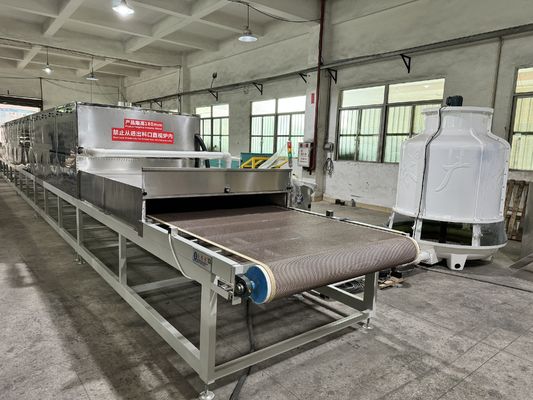 Zrównoważona produkcja Ekologicznie świadomy projekt 14-stopniowa maszyna susząca mikrofalową do celulozy morskiej