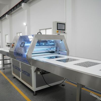 Druk UV Maszyna do powlekania lakierem Przenośnik PCV Spot UV Maszyna Offline Fabryka maszyn do powlekania UV