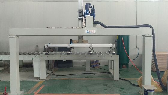 Maszyna do powlekania natryskowego Linia do produkcji farb w sprayu Automatyczna fabryka systemów załadunku i rozładunku
