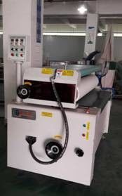 W620mm 3.75KW Sprzęt do powlekania wałkiem / Maszyna do powlekania UV do drewna