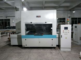 Automatyczna maszyna do powlekania UV, linia do produkcji farb w sprayu W1300mm