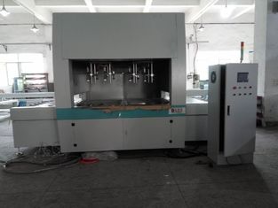 Automatyczna maszyna do powlekania UV, linia do produkcji farb w sprayu W1300mm