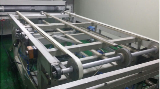 220V 50HZ Synchroniczna maszyna z zielonym przenośnikiem taśmowym Cnc 0,75KW