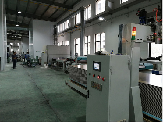 Mitsubishi PLC Control 4.5KW Maszyna do powlekania UV do płyty krzemianowo-wapniowej