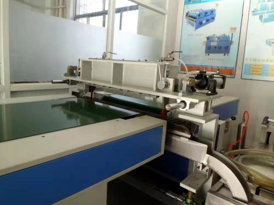 Materiał obuwia Sprzęt do powlekania kurtyn Przenoszenie 380V Czterostopniowy
