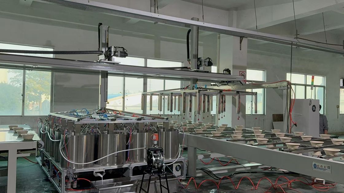 Szybka linia produkcyjna do powlekania wewnętrznego tacek, misek i naczyń z pulpy, zapewniająca bezpieczeństwo żywności