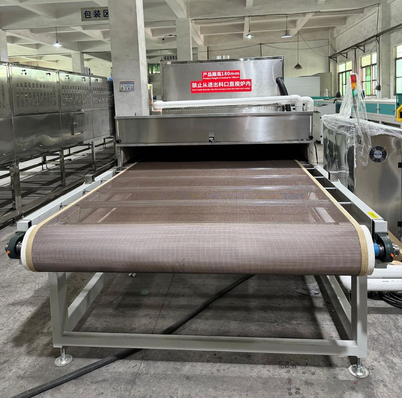 Energooszczędny układ suszenia mikrofalowego do formowania celulozy: szybkie i jednolite ogrzewanie wewnętrzne