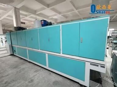Premium Soft-Touch Excimer Coating Line for Wood-Based Panels (Premium Soft-Touch Excimer Coating Line dla paneli drewnianych)