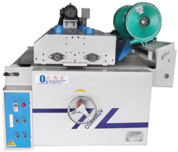 Spot Roller Uv Coater do druku cyfrowego / maszyna do usuwania kurzu 5m / min L650mm