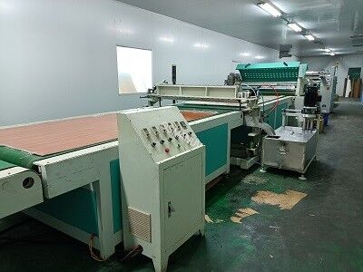 2000 kg całkowita masa maszyny Maszyna do nakładania zasłon do produkcji na dużą skalę